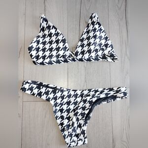 Alpine Butterfly Swim Black and White Houndstooth Bikini XL NWT